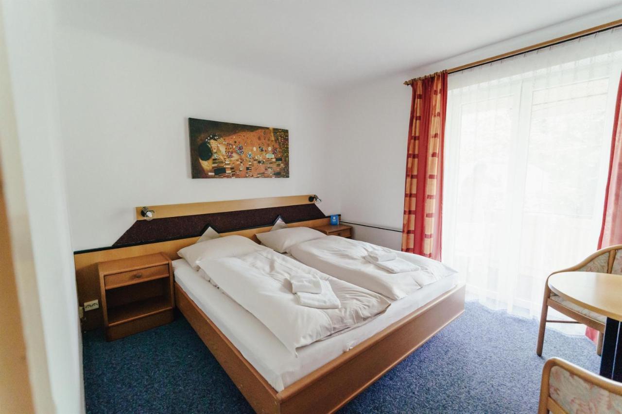 Отель Gaestehaus Frank Фельден-ам-Вёртер-Зе Экстерьер фото
